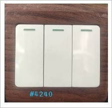 3GANG 1WAY SWITCH - WOODFRAM - 16A 250 V