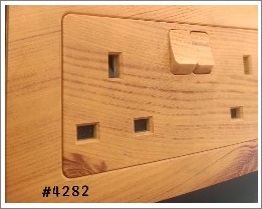 2GANG FLATPIN SOCKET SWITCH - WOOD L1 - 13A 250 V