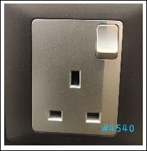 1GANG FLATPIN SOCKET SWITCH - GOLD+ASH - 13A 250 V