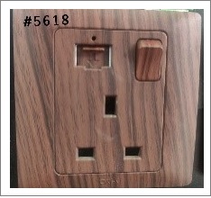 1GSOCKET SWITCH WITH USB - WOOD L2